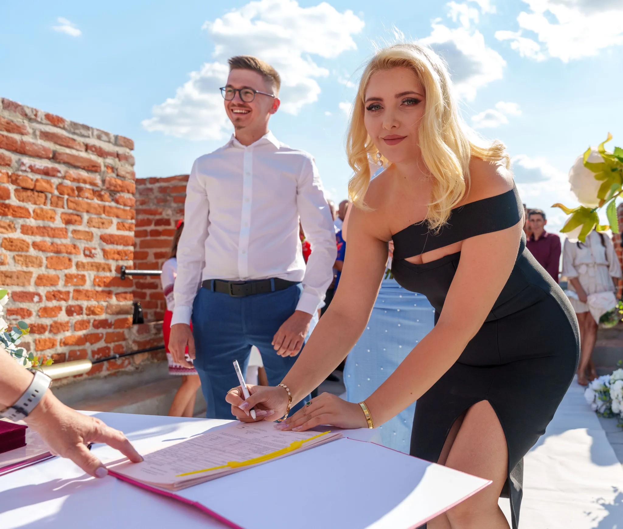 Fotografie cununie civilă realizată de LivioArt